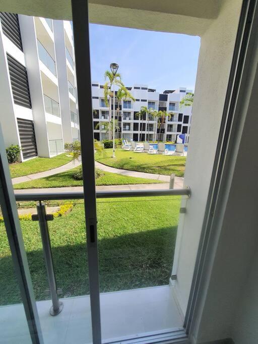 Departamento De Lujo En Manzanillo, Planta Baja Frente A La Alberca Apartamento Exterior foto