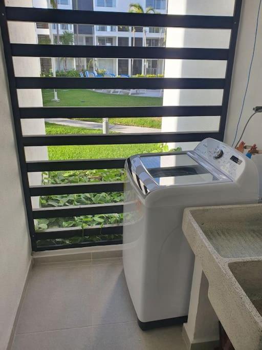 Departamento De Lujo En Manzanillo, Planta Baja Frente A La Alberca Apartamento Exterior foto